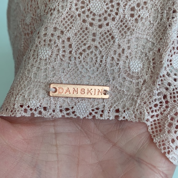 🔺SOLD🔺DANSKIN Intimates Laser-cut Lace Lounge Bra. XL. Pink - Picture 6 of 6